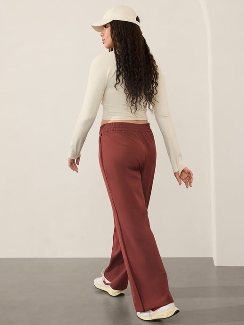 Athleta Endeavor High Rise Relaxed Pants - Picture 2 of 7
